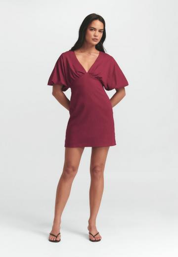 Короткое платье