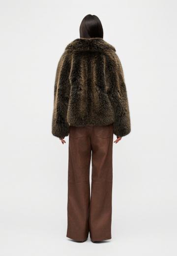 Зимняя куртка