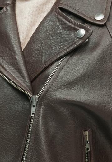 Байкерская куртка