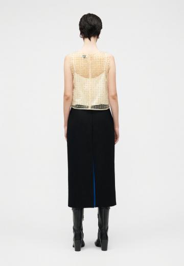 Блузка без рукавов