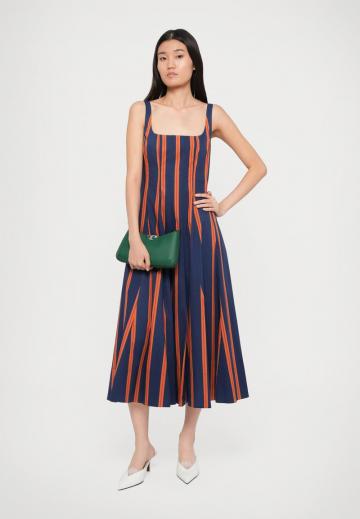 Пляжное платье