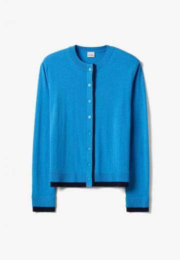 Вязаный жилет