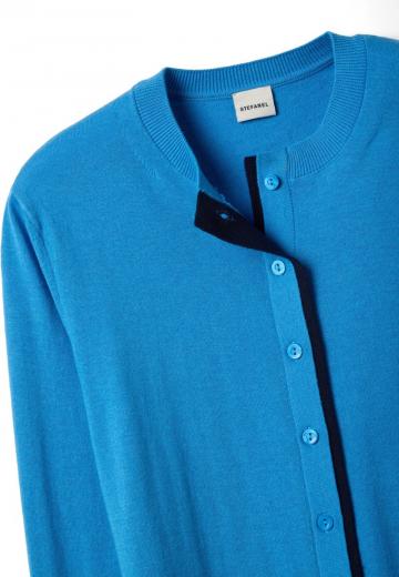 Вязаный жилет