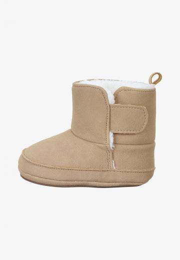 Детская обувь