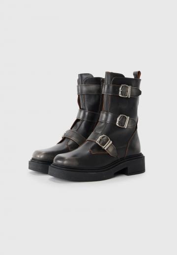 Ковбойские сапоги