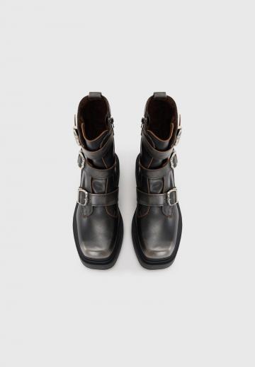 Ковбойские сапоги