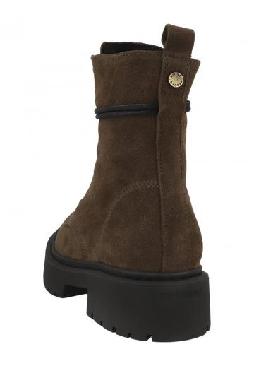 Ботинки на шнуровке