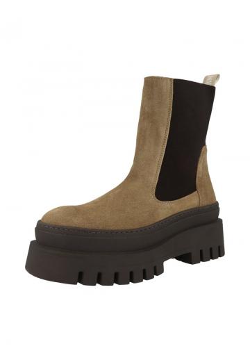 Полусапожки на платформе