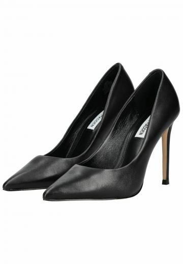 Туфли на высоком каблуке