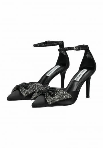 Туфли на высоком каблуке