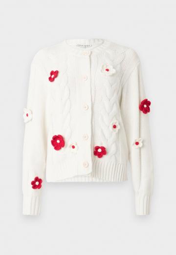 Вязаная кофта