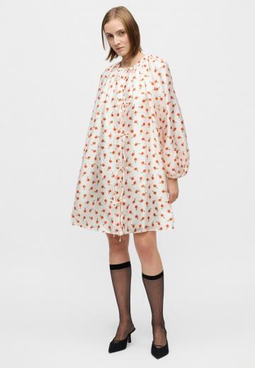 Короткое платье