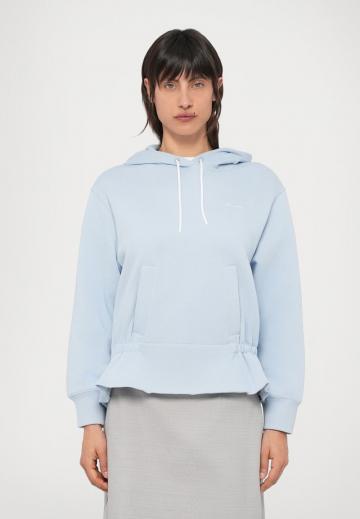 Пуловер с капюшоном