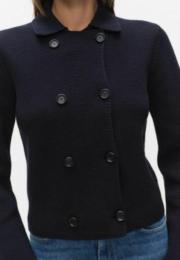 Вязаная кофта