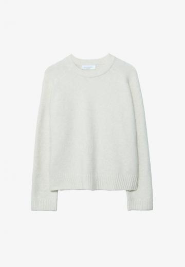 Пуловер в полоску