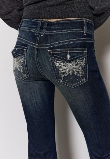 Клешеные джинсы