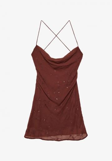 Короткое платье