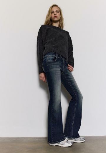 Клешеные брюки