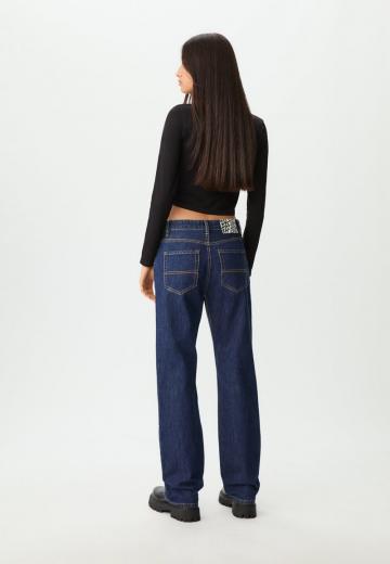 Прямые джинсы