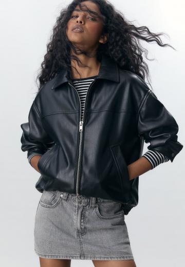 Юбка с накладными карманами