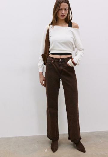 Прямые джинсы