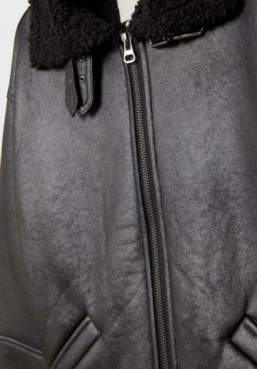 Кожаная куртка