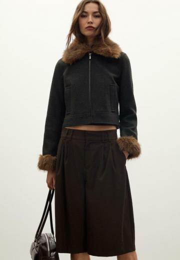 Короткая куртка