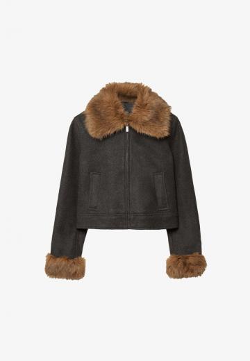 Короткая куртка