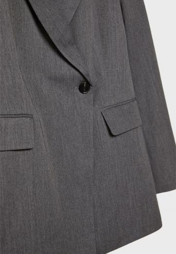 Короткое пальто