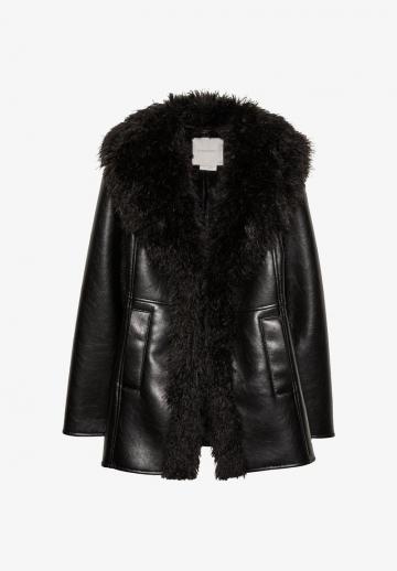 Короткое пальто