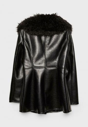 Короткое пальто