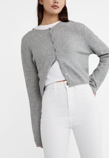 Короткие джинсы