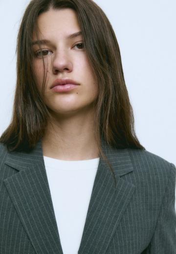 Длинный блейзер