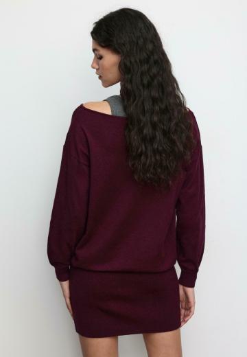 Вязаное платье