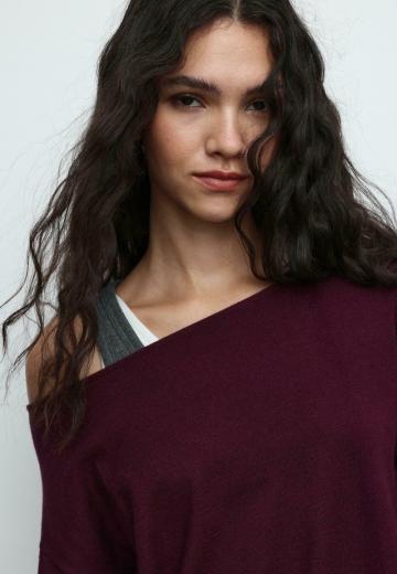 Вязаное платье