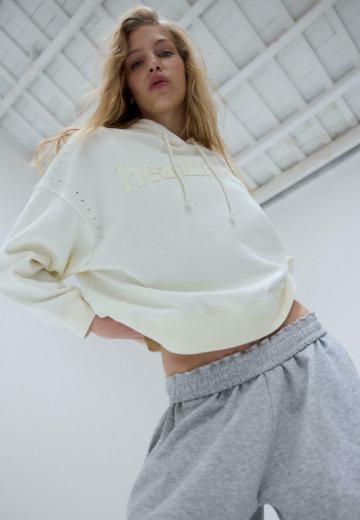 Пуловер с капюшоном