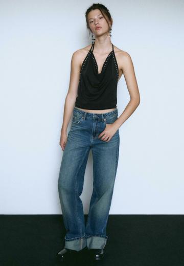 Топ на бретельках