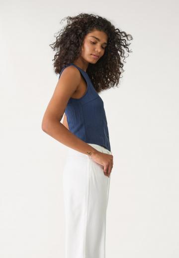 Джинсовая жилетка