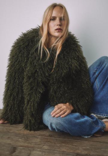 Зимняя куртка