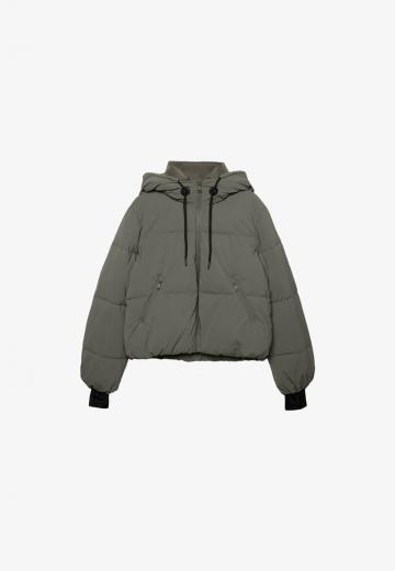 Зимняя куртка