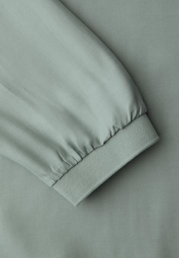 Атласная блузка