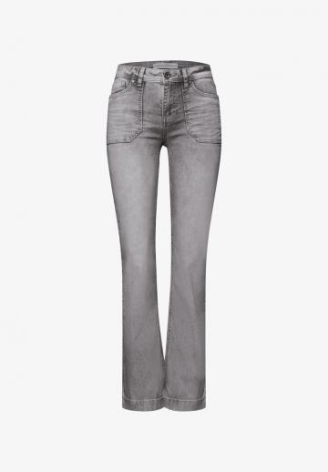 Клешеные брюки