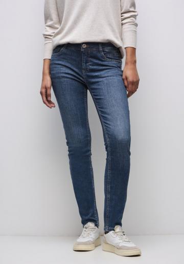Джинсы