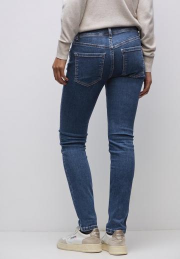 Джинсы