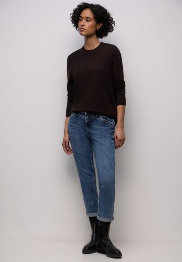 Короткие джинсы