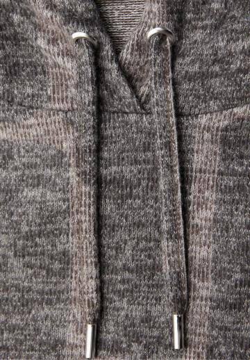 Пуловер с капюшоном