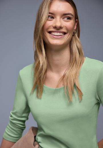 Майка с рукавом три четверти