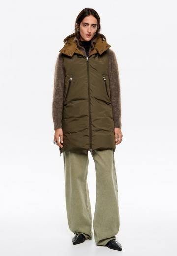 Длинный жилет