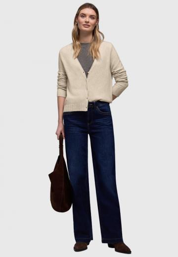 Вязаная кофта