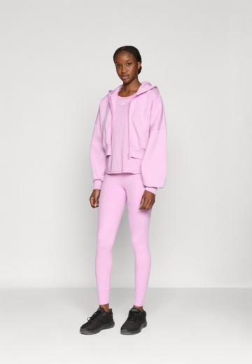 Спортивная толстовка